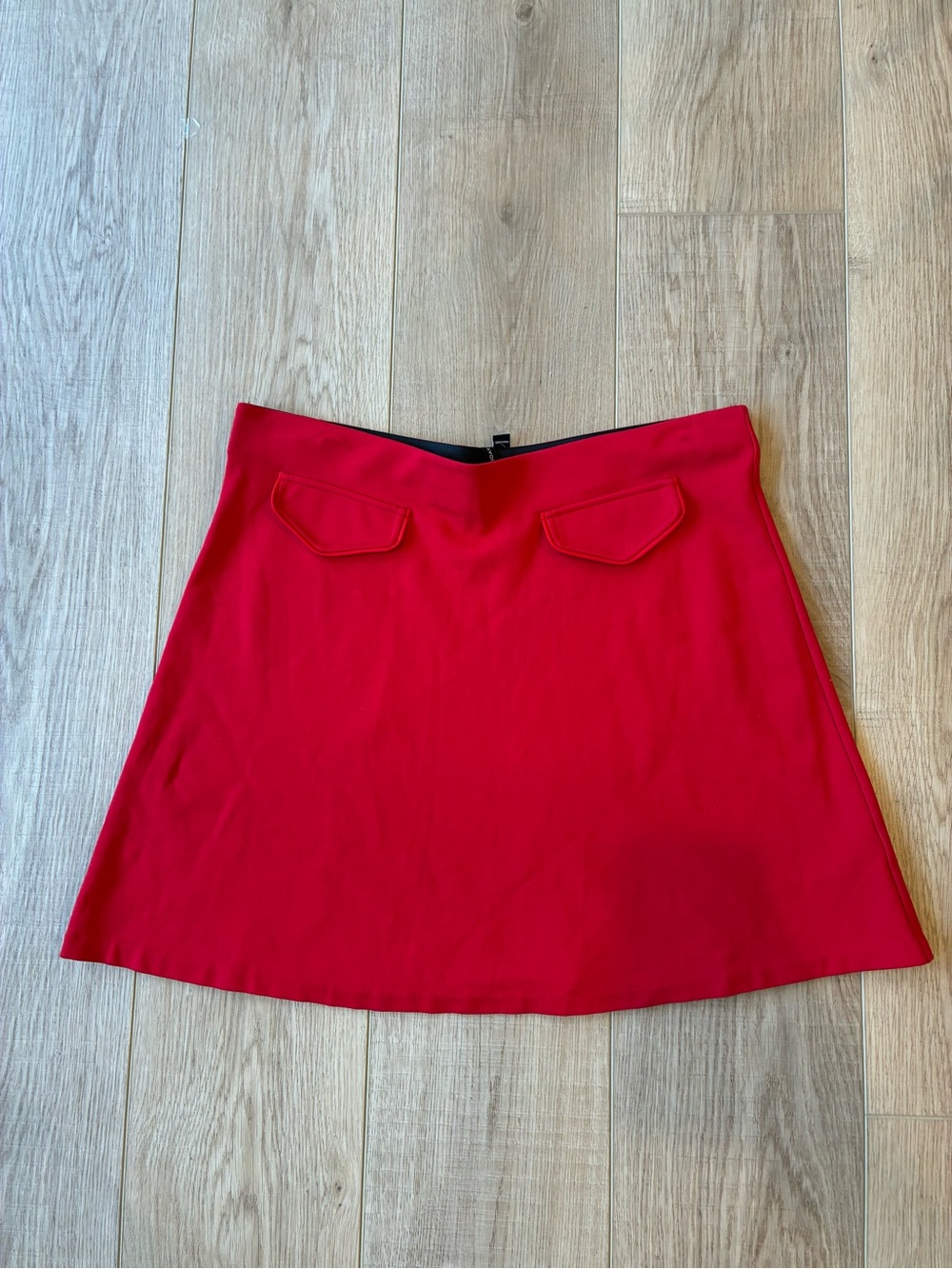 Red A-Line Mini Skirt pull on front pocket detail soft knit size Large July 4th